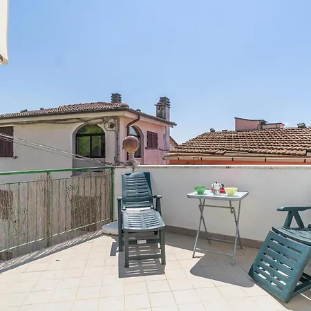 Casa La Carrugina 아파트 *