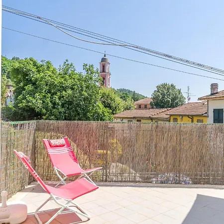 Casa La Carrugina 아파트 *